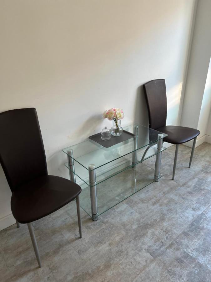 Alt Ap Apartment วุปปาทัล ภายนอก รูปภาพ